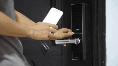 1548832472005019341.gif